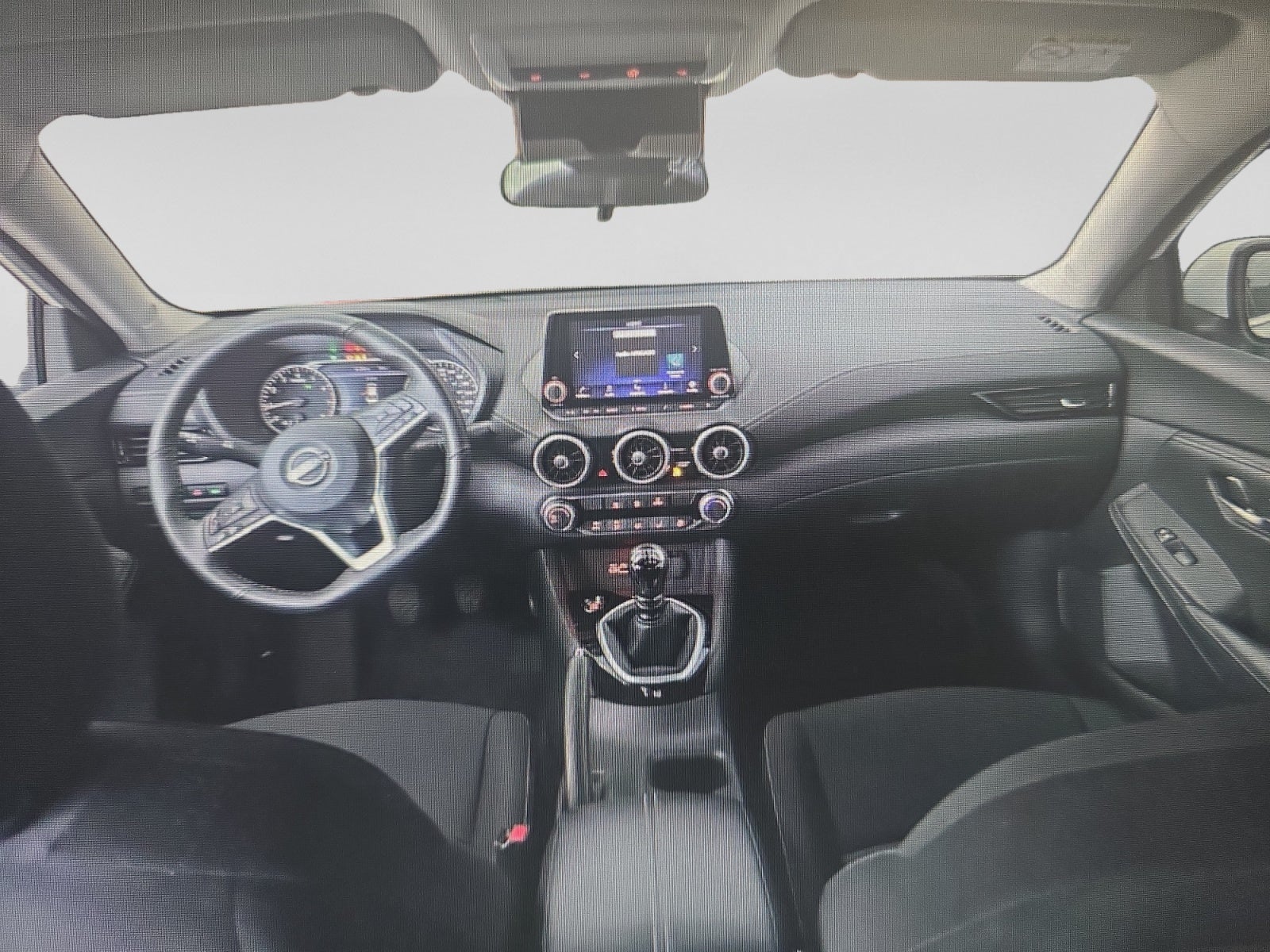 2025 Nissan SENTRA SENTRA ADVANCE MT