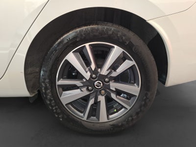 2021 Nissan VERSA ADVANCE CVT 21