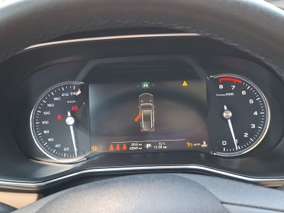 2022 MG RX8 2.0 DEL ELEGANCE AT